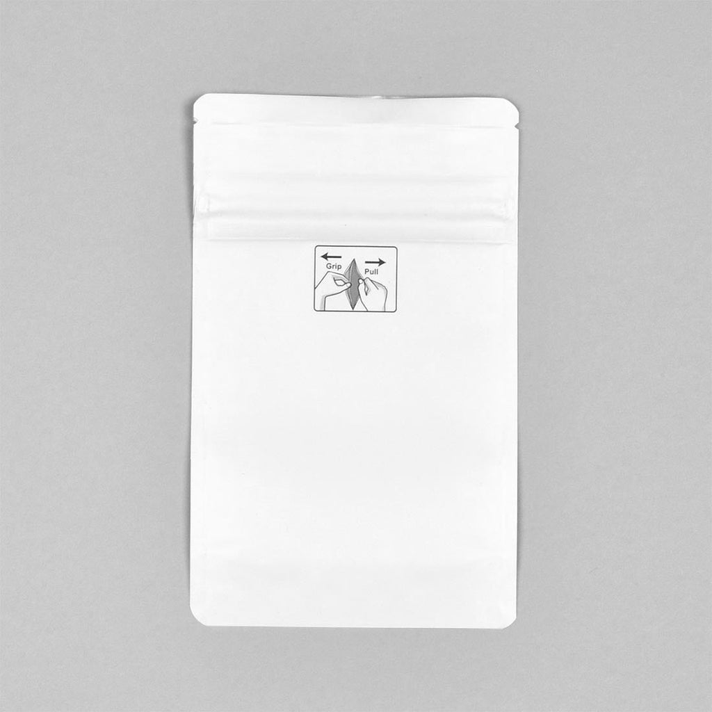 4" x 6.63 + 2 BG" White 1/4th oz, Zipper 4.8 mil Child-Resistant Pouches